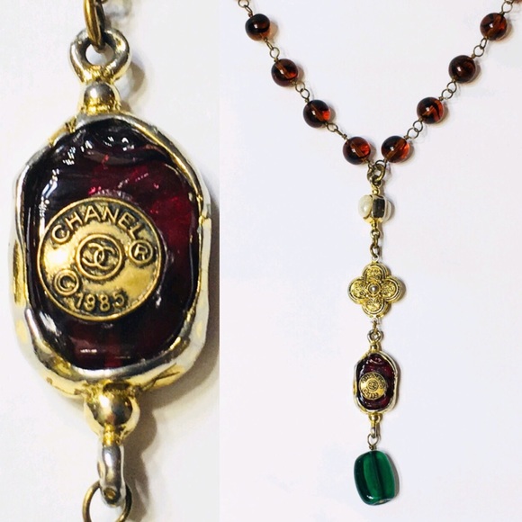 Vintage CHANEL Gripoix Lariat Necklace - Picture 3 of 10